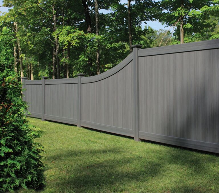 Why Homeowners Choose Bufftech Vinyl Fencing | Outdoor Living Inc.